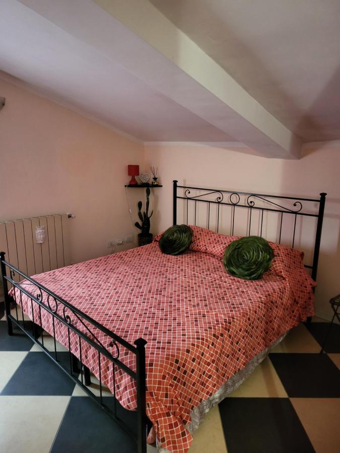 A Casa Di Luca Hotel Mediglia Екстериор снимка