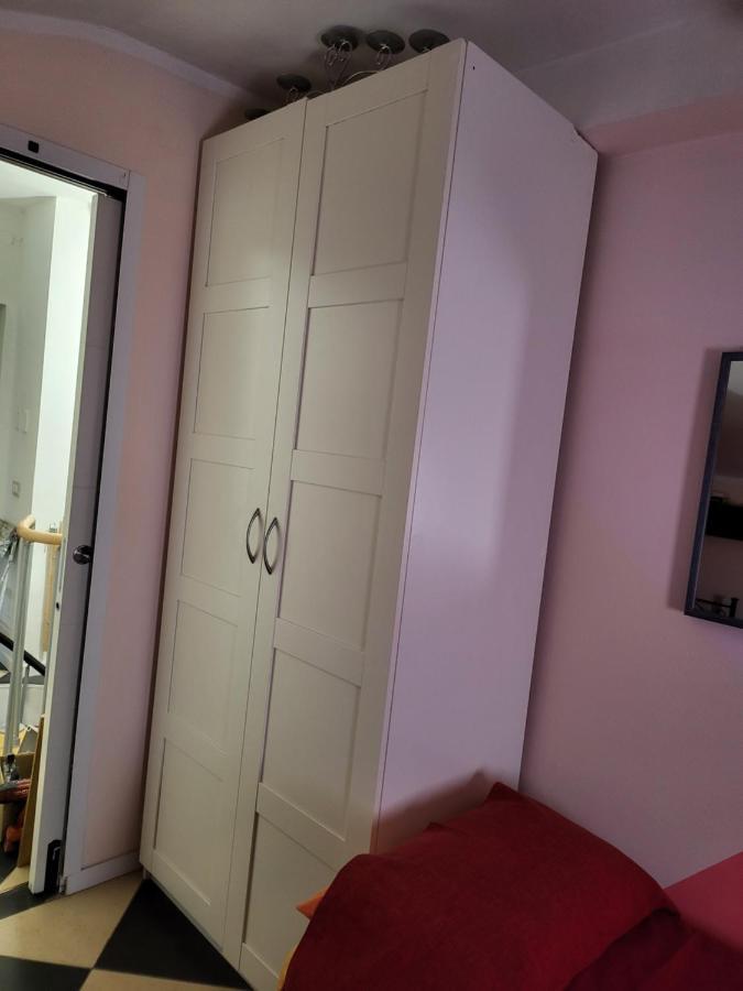 A Casa Di Luca Hotel Mediglia Екстериор снимка