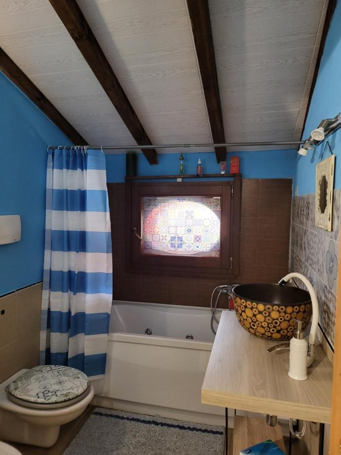 A Casa Di Luca Hotel Mediglia Екстериор снимка